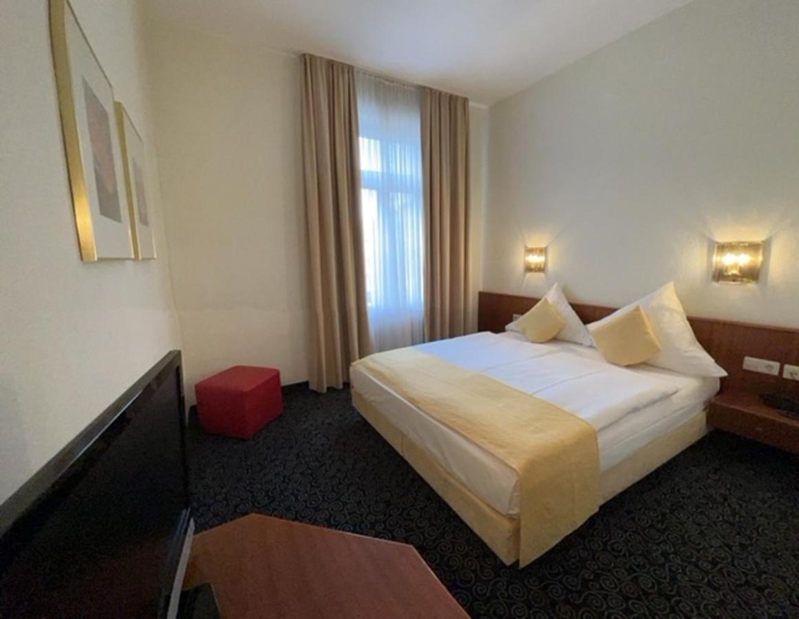Stadthotel Konstanz Bagian luar foto