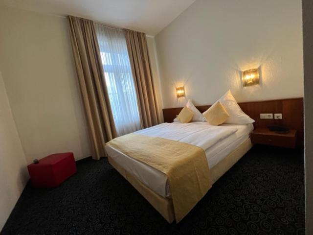 Stadthotel Konstanz Bagian luar foto