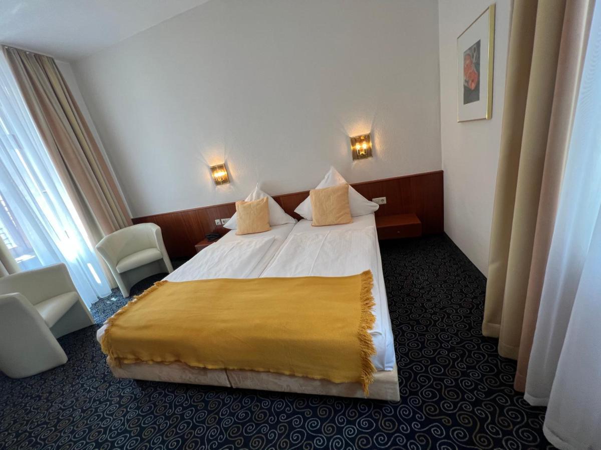 Stadthotel Konstanz Bagian luar foto