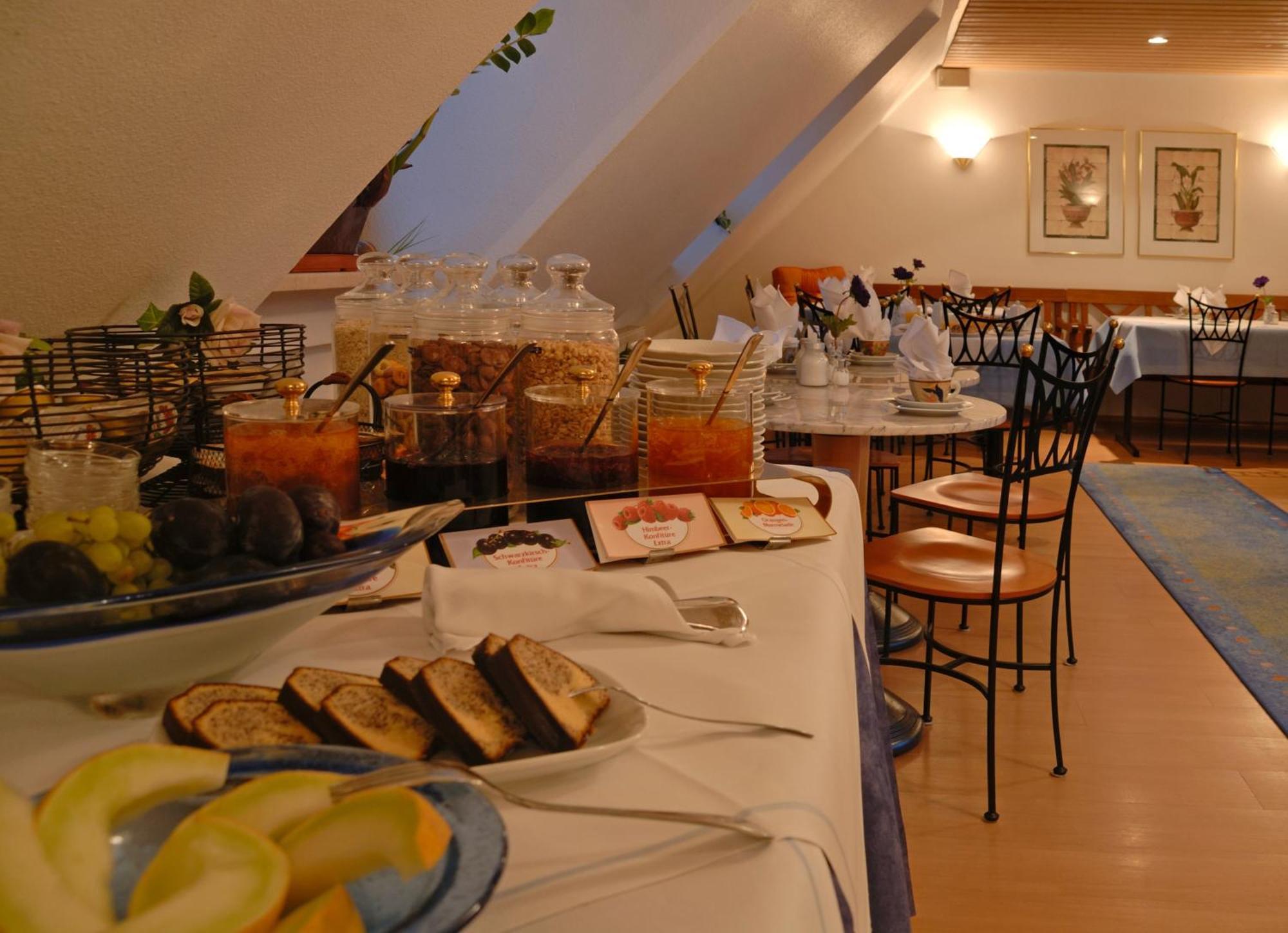 Stadthotel Konstanz Bagian luar foto